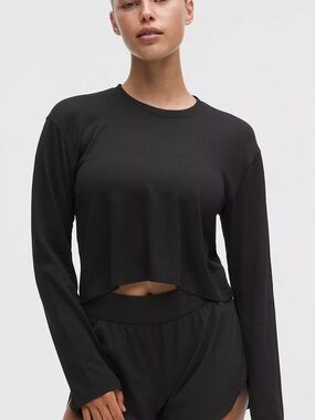 Lululemon Long Sleeve Swiftly Perforated Top